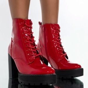 Chunky heel bootie. PRICE IS FIRM